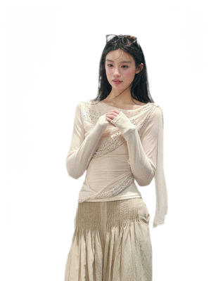 White (Top) / M