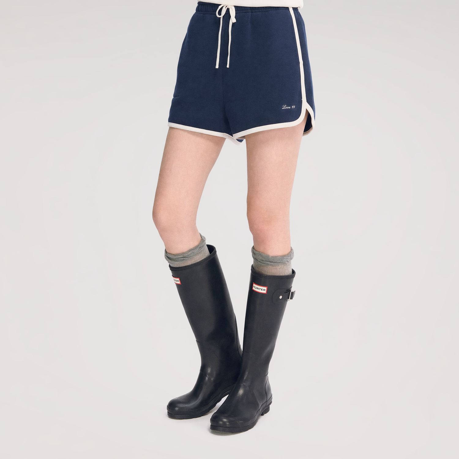 Embroidered Piping Shorts