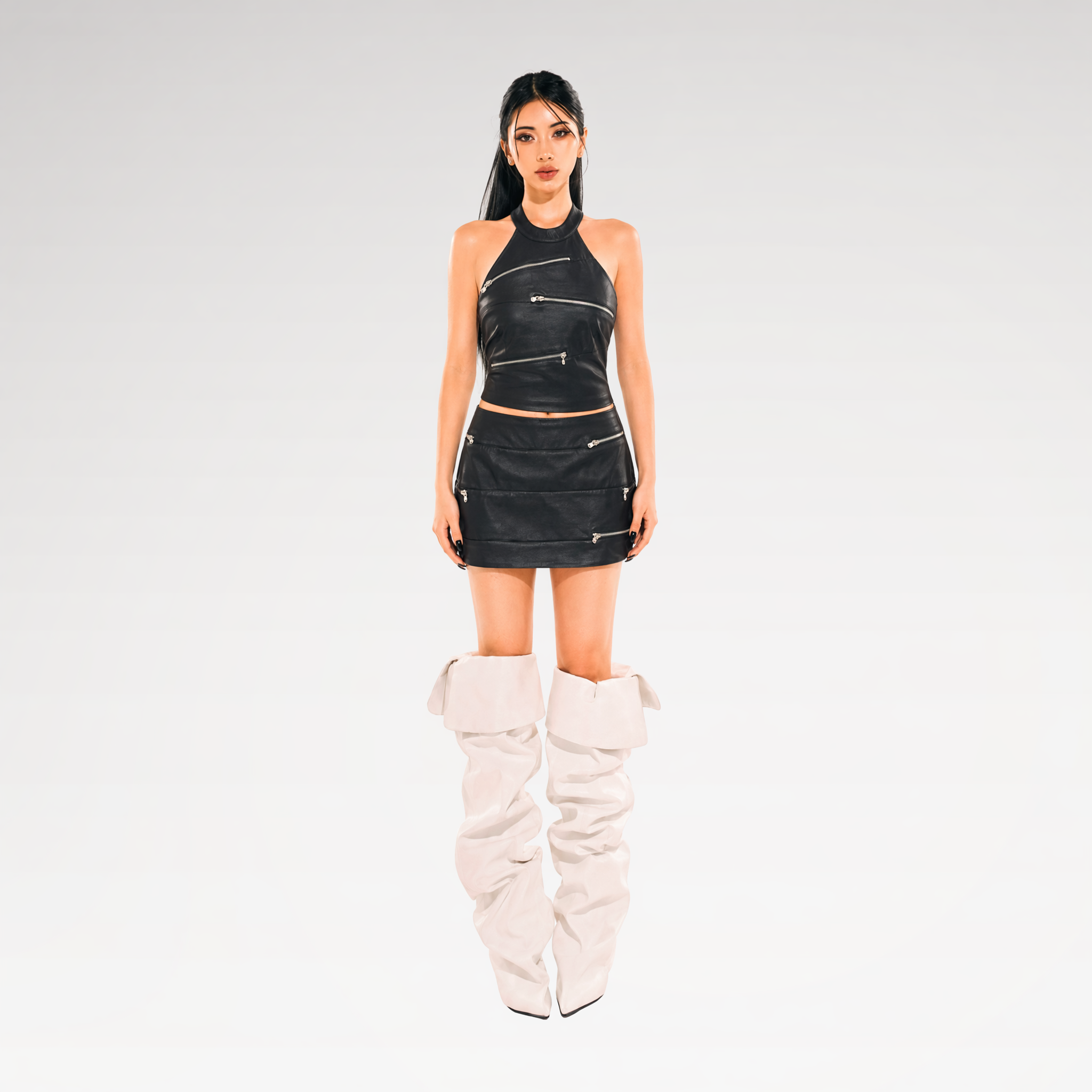 24ANS x UWA Halter Leather Set