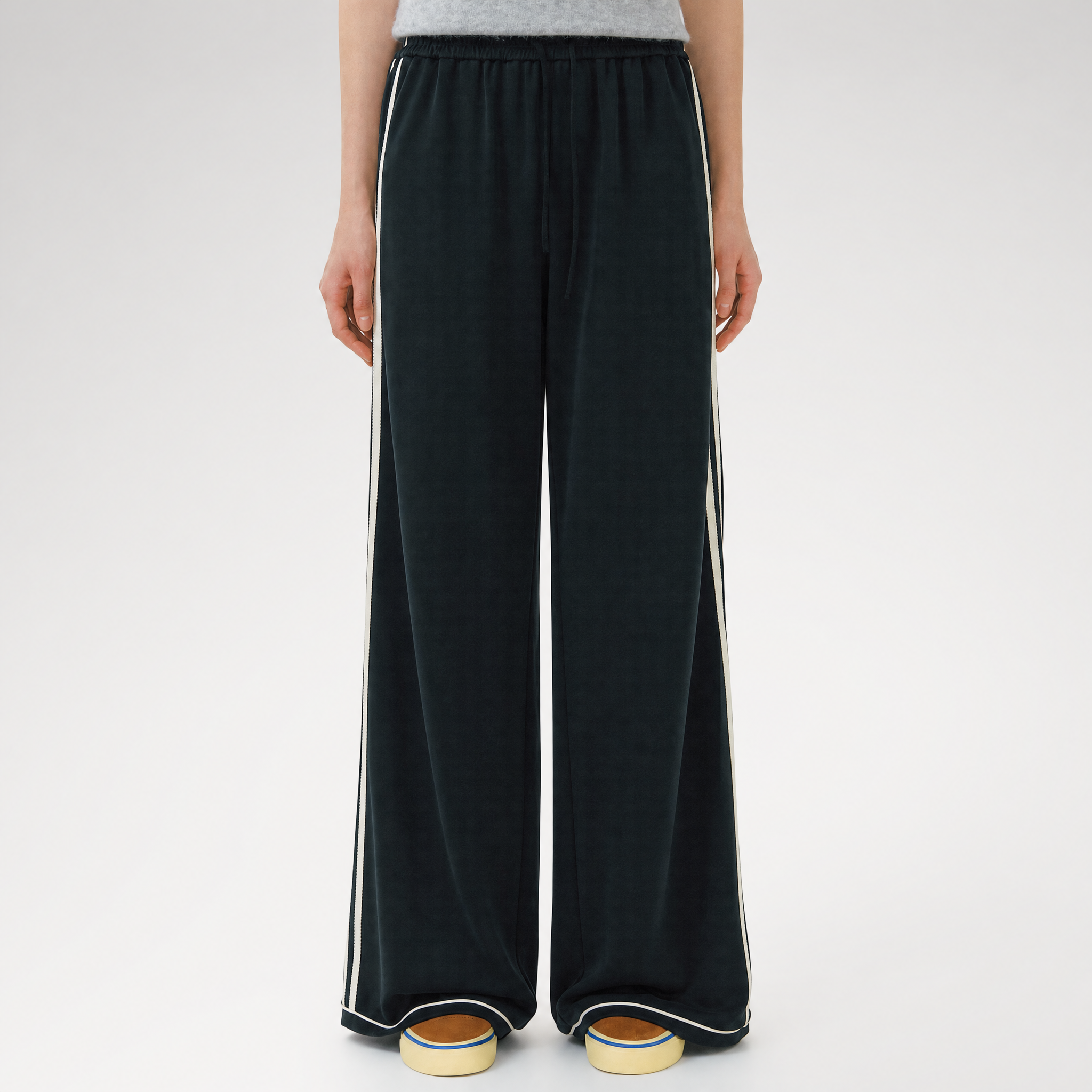 Contrast Stripe Wide-Leg Pants
