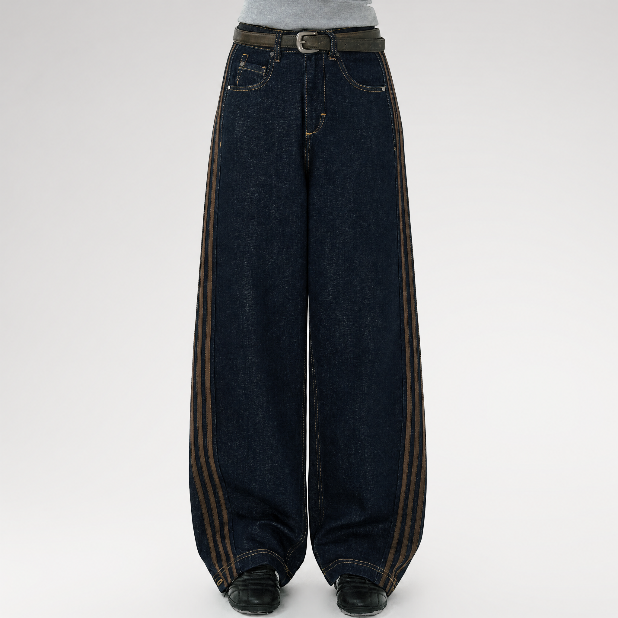 Contrast Panel Wide-Leg Jeans