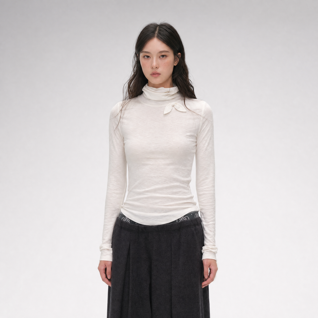 Lyocell Bow High-Neck T-Shirt