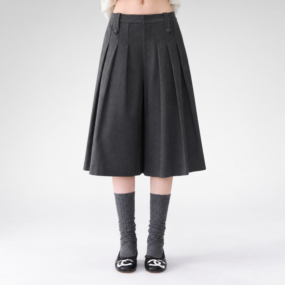 Quần culotte ống rộng xếp ly
