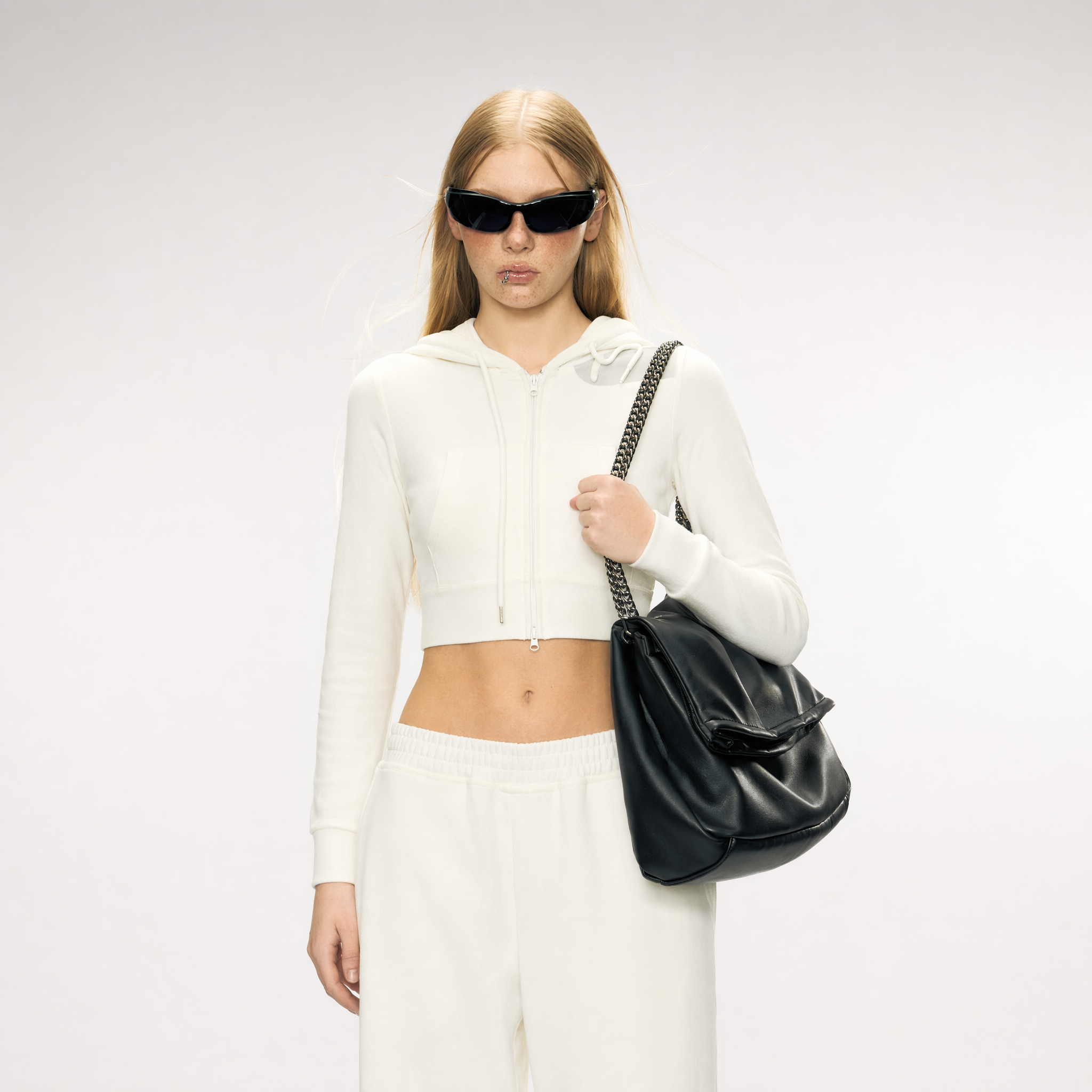 Black Chain Shoulder Bag