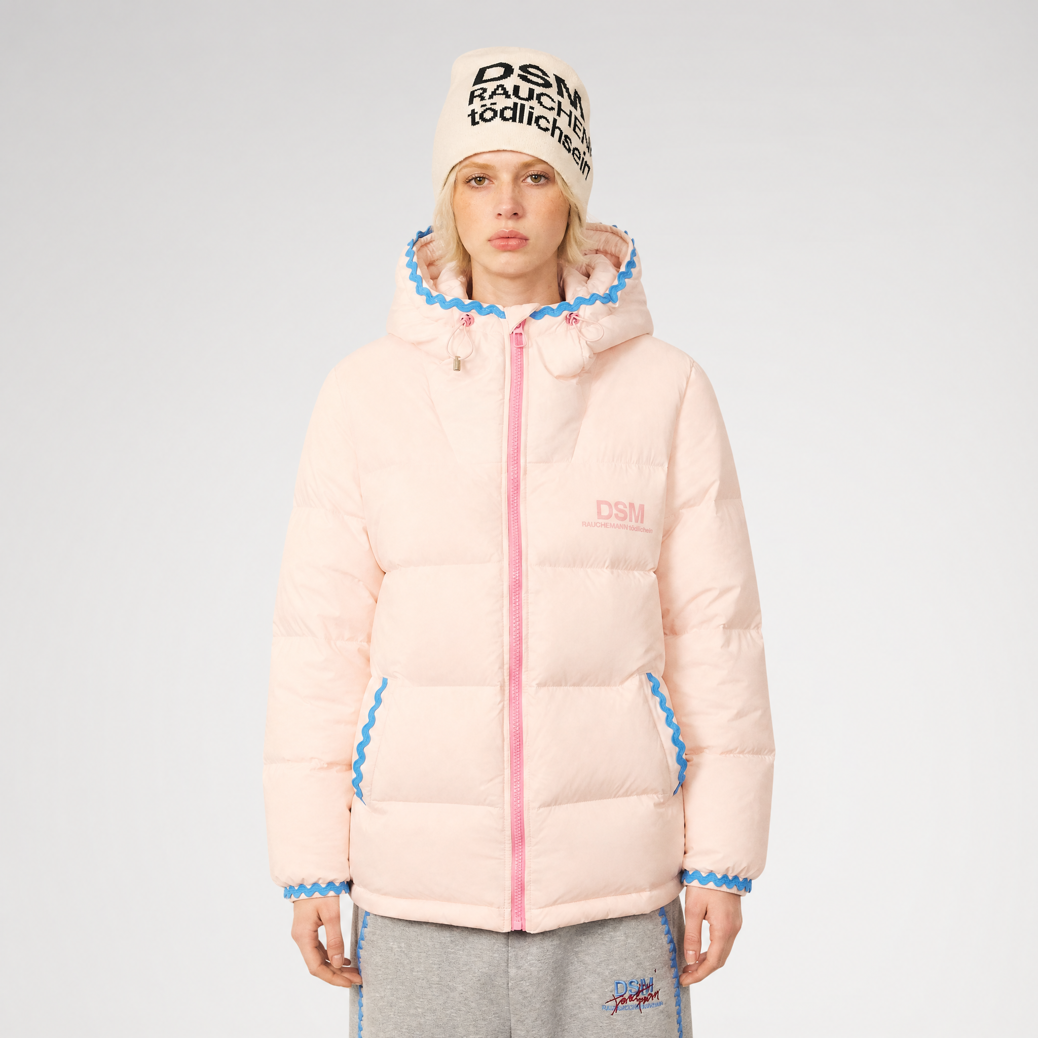 Shell Embroidered Hooded Down Jacket