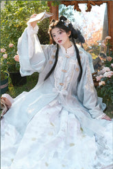 "薄玉裁霜" Modern Hanfu Set - CHINASQUAD