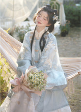 "薄玉裁霜" Modern Hanfu Set - CHINASQUAD