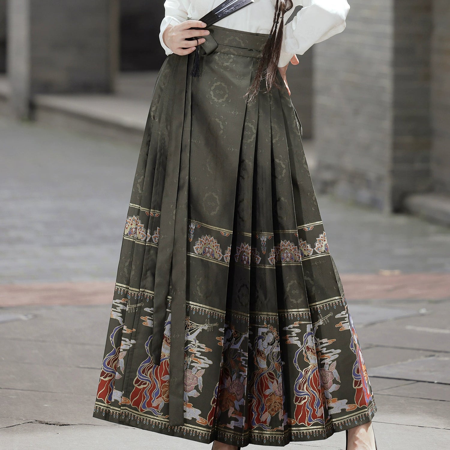 &quot;赵昕冉&quot; Ming-style Horse-face Hanfu Skirt - CHINASQUAD