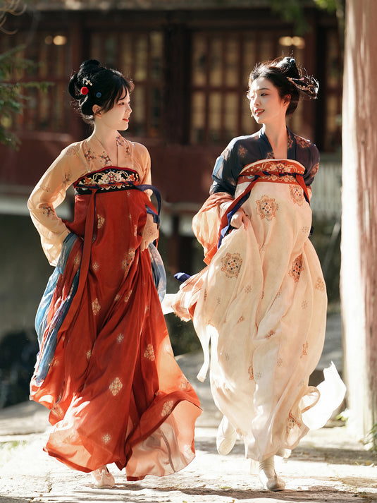 Song Dynasty Modern Hanfu Set with Majia, Long Sleeve Top and Denim Spiral Skirt - Blue Kite 蓝鸢 (Preorder)