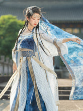 “胡旋流光 西安博物院” Ethnic-Style Hanfu Set - CHINASQUAD