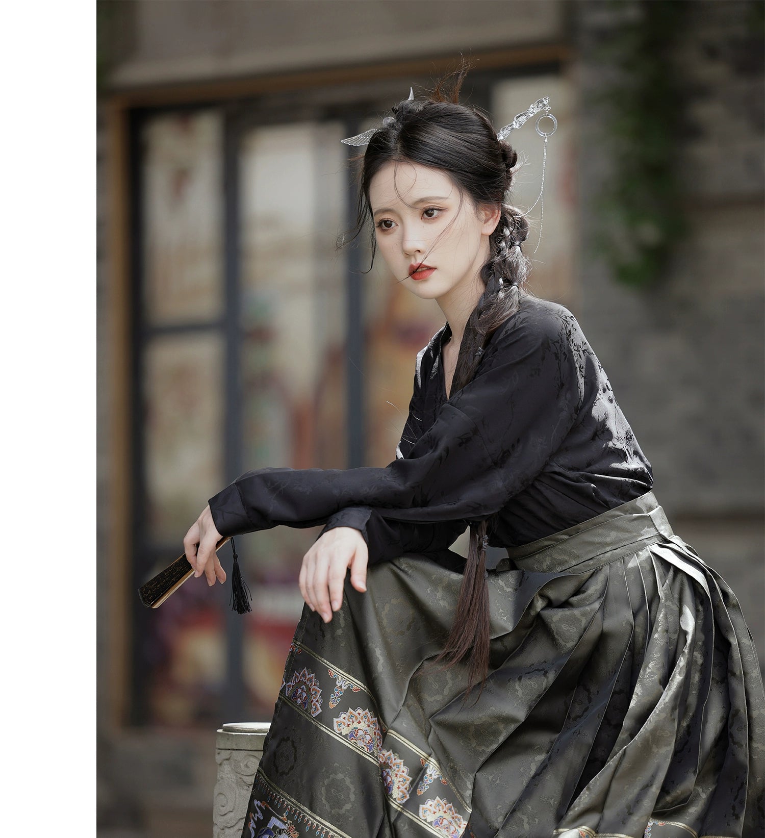 &quot;赵昕冉&quot; Ming-style Horse-face Hanfu Skirt - CHINASQUAD